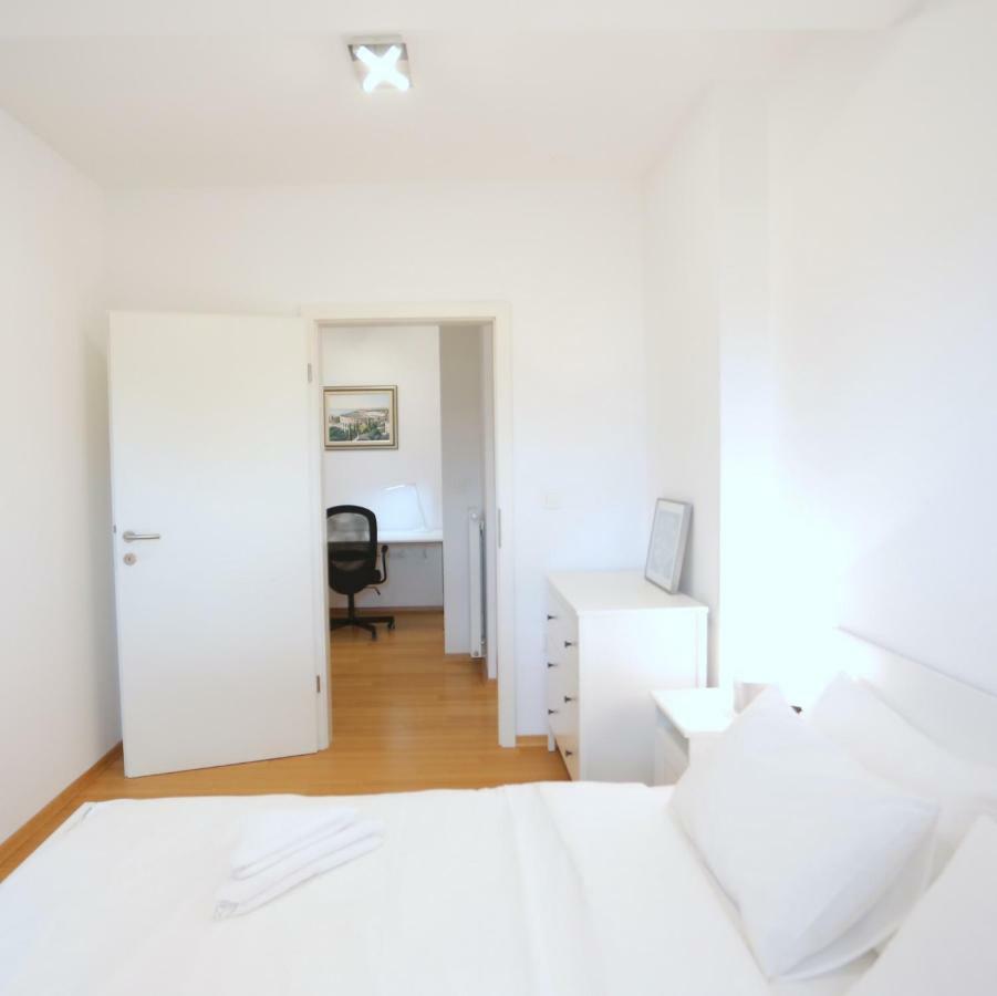 The Loft Lägenhet Ljubljana Exteriör bild