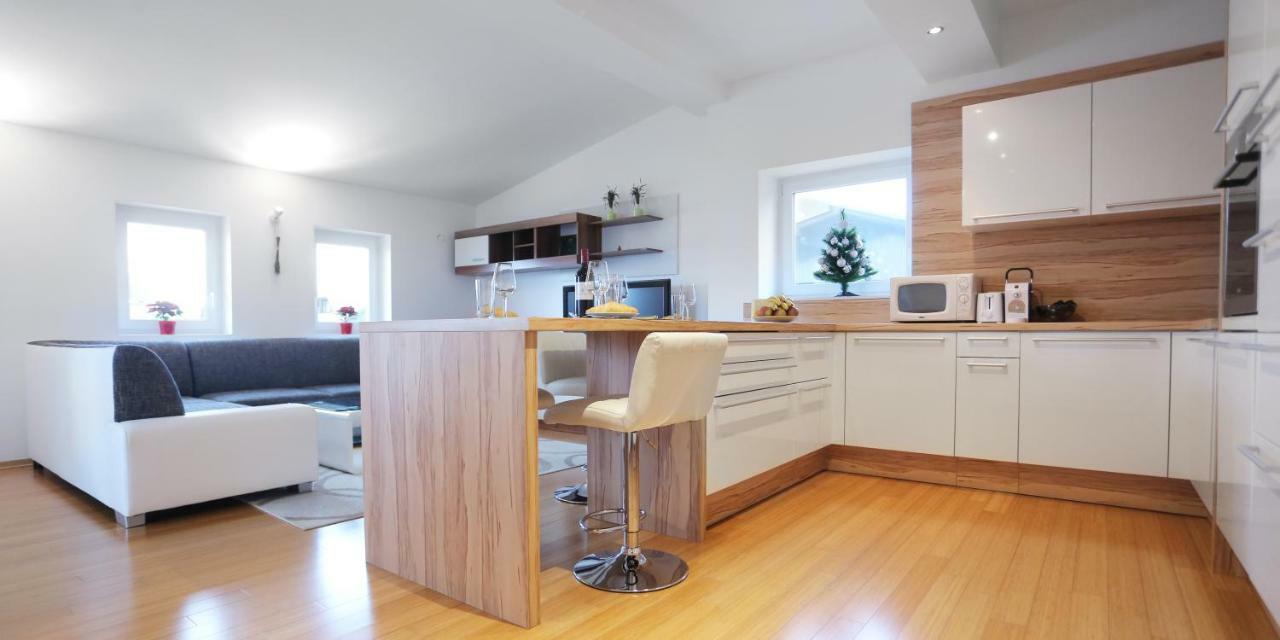 The Loft Lägenhet Ljubljana Exteriör bild